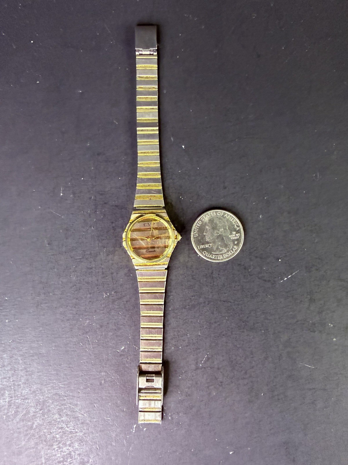 CVP Womens 24mm Gold Case NEW BATTERY Integated Gold Bracelet 855