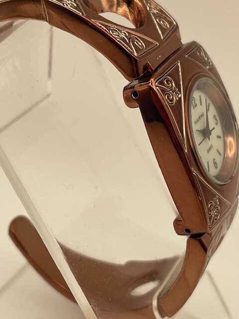 Vintage Watch, Narmi Rose Gold Gloss Finished, Works, New battery, No flaws, NOS