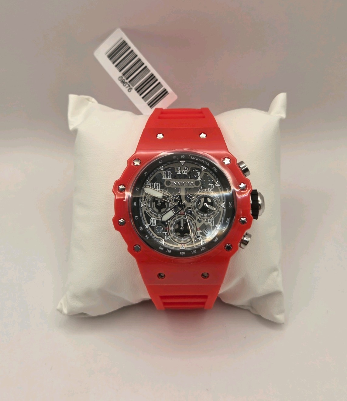 69676 – Invicta Racing Vaulthan Men’s Watch – 44mm, Red