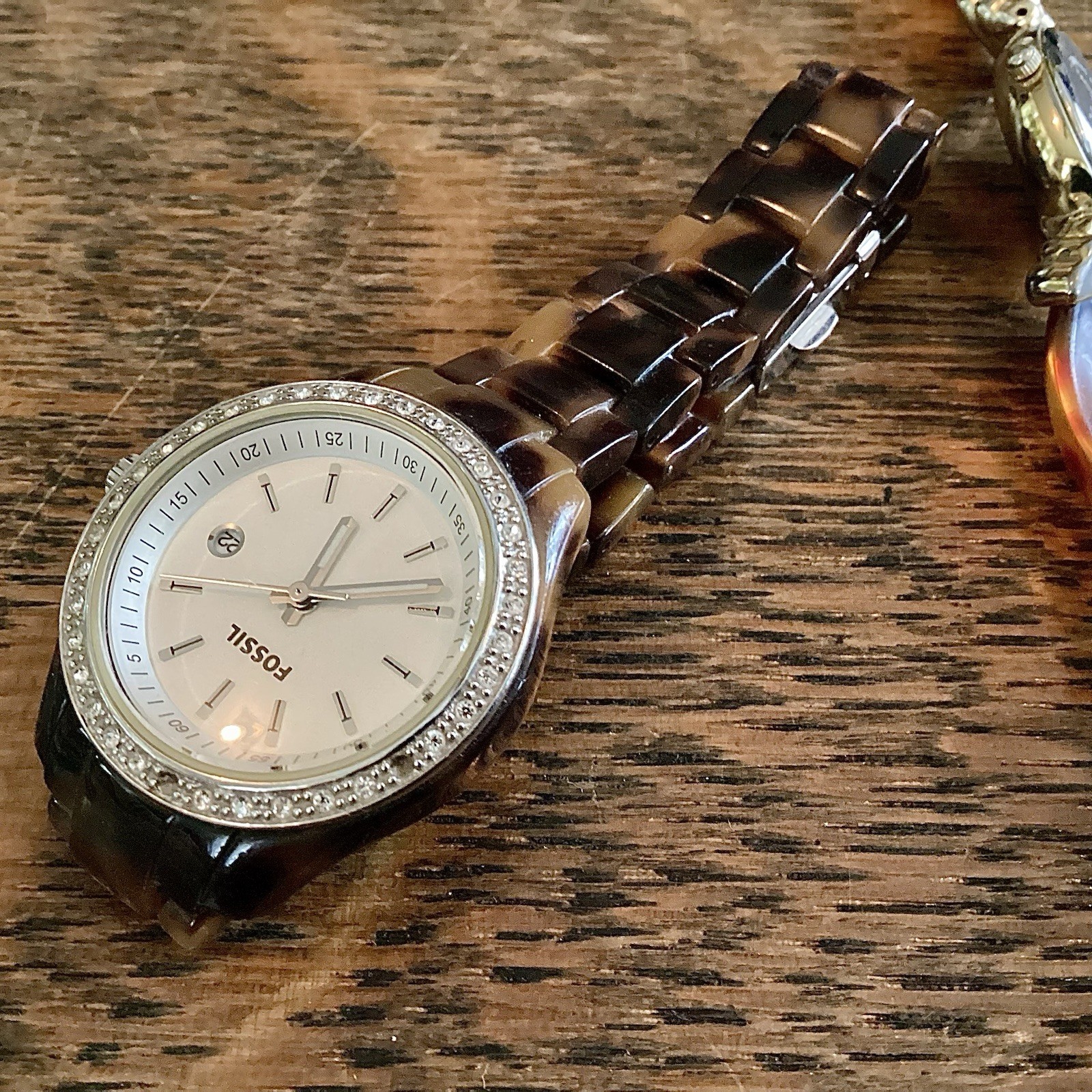 Wristwatch Lot Assorted Men Women Fashion Jewelry Quartz Bakelite Accent Wear