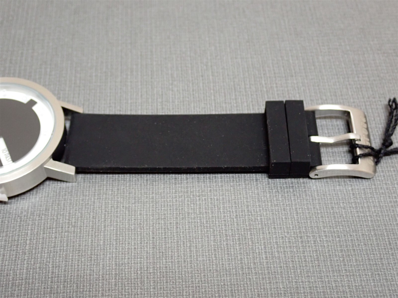 NEW Projects Watches PJT-7215S Till 40mm Black Silicone Band Watch