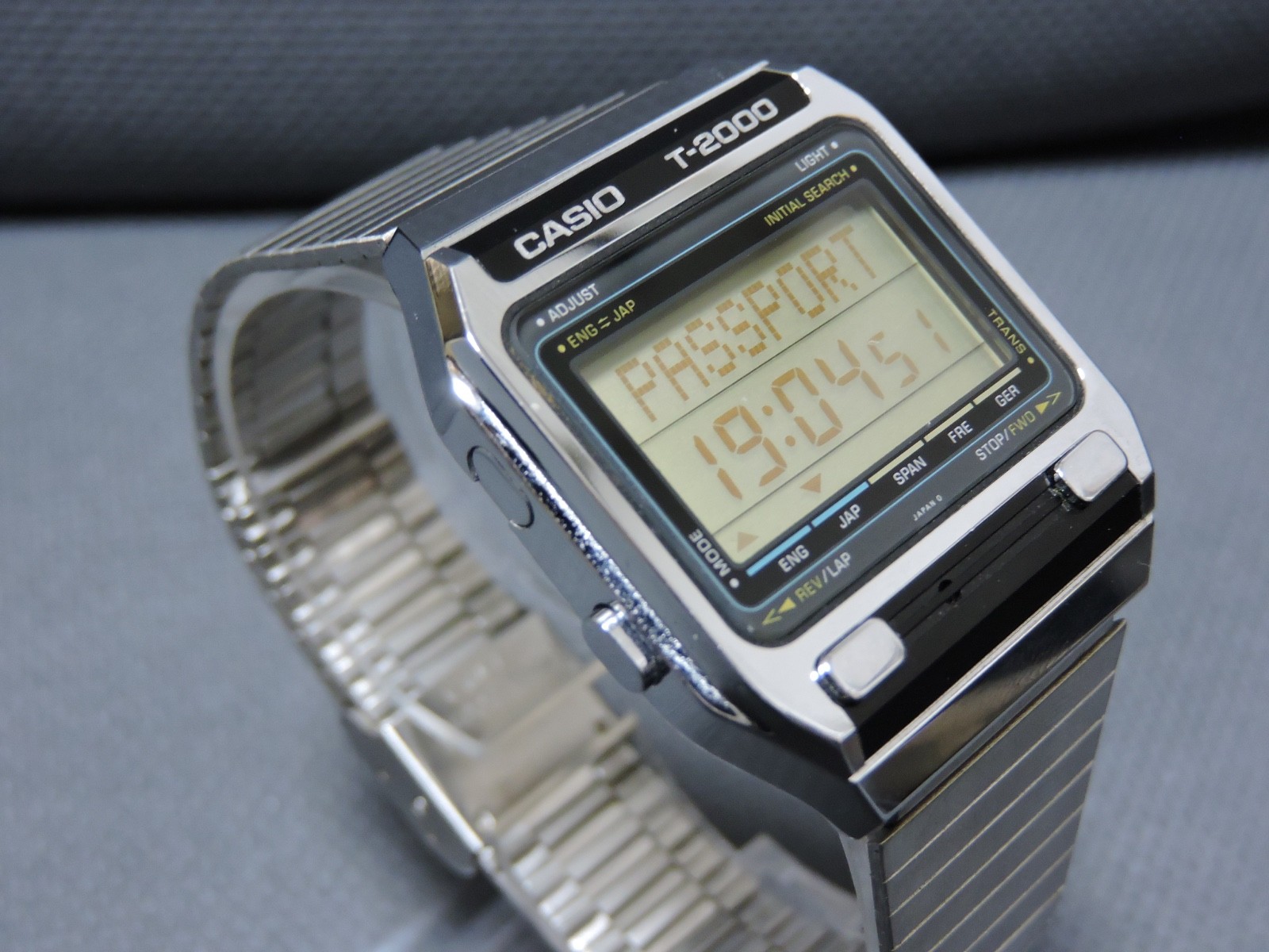 CASIO 80's Rare Vintage T-2000 Men’s Digital Eng -Japan- Dictionary & works