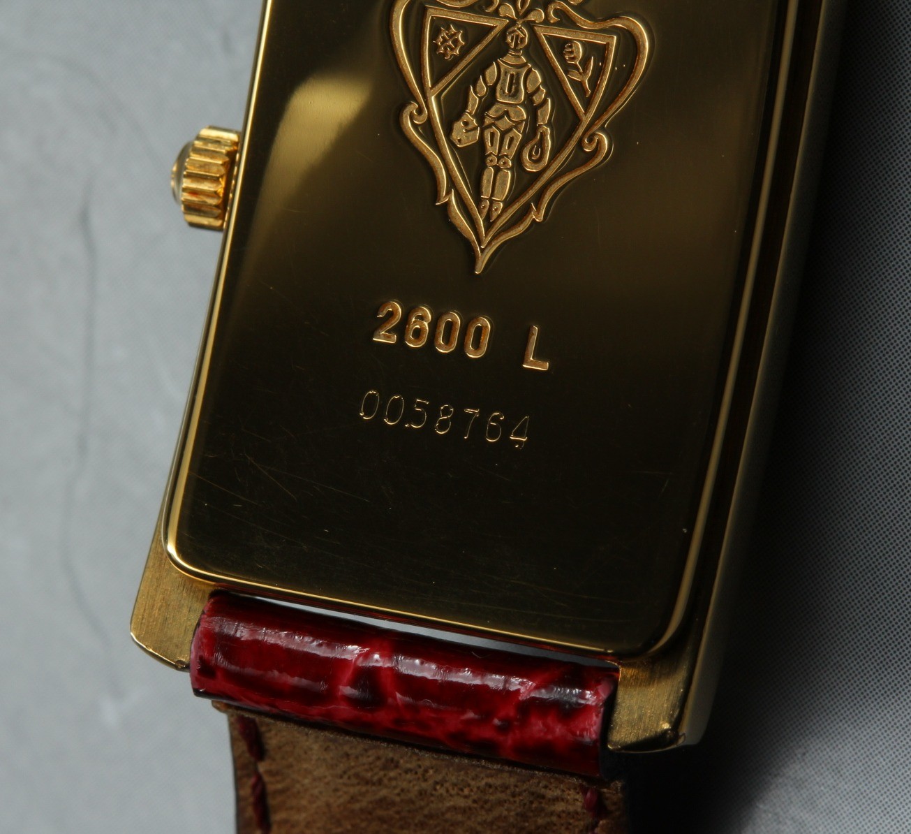 [Near MINT] Vintage Gucci 2600L 19mm Tank Red Gold Roman Quartz Women’s Watch