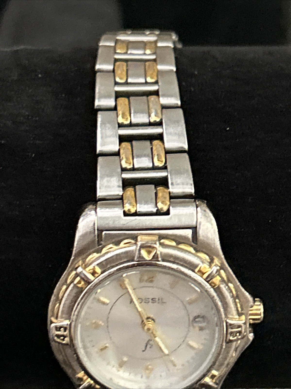Fossil F2 Women Watch Stainless Steel Silver Gold WR Battery Date White Quartz