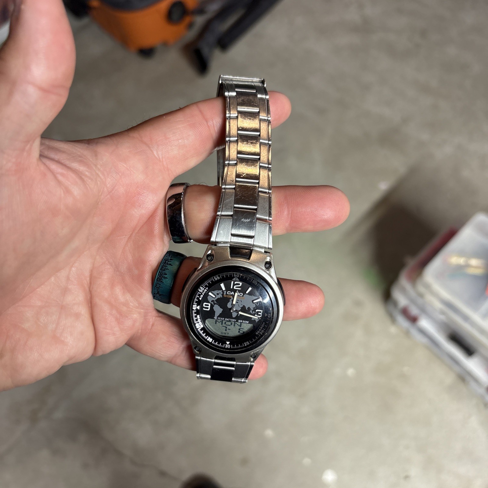 Casio AW-80 telememo 30 mens watch new battery