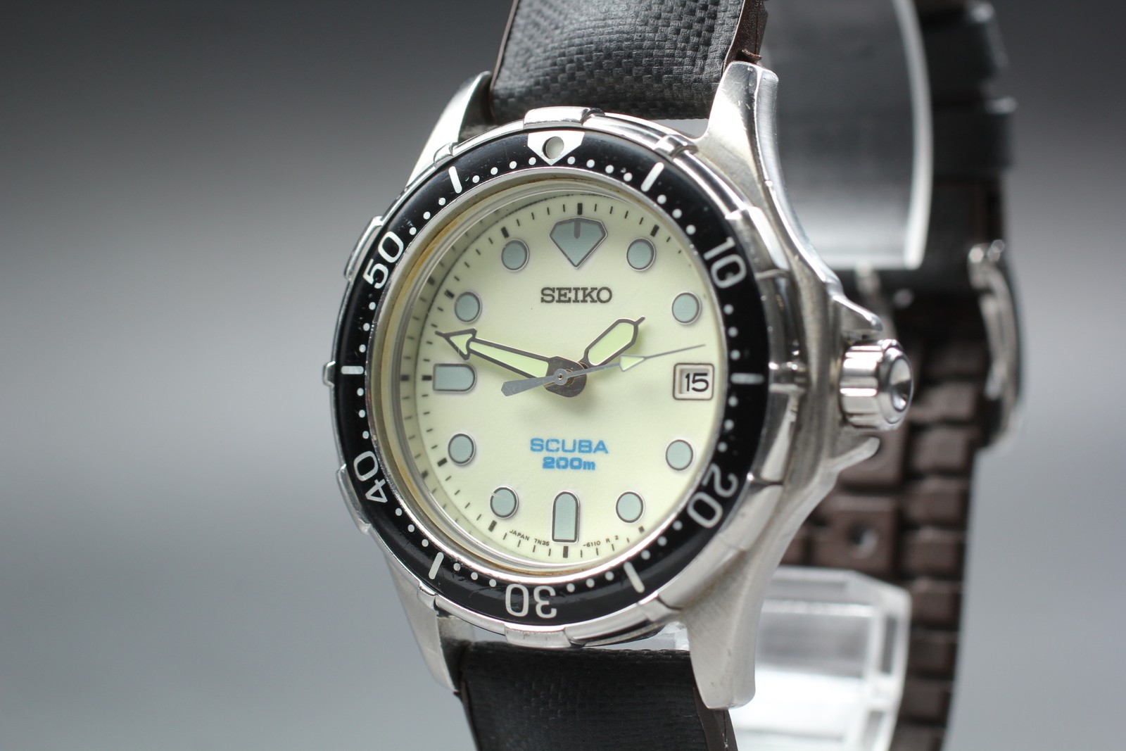 Vintage 1994 SEIKO SCUBA AIR Diver’s 7N35-600A Qz Date 39mm Luminous Men’s Watch