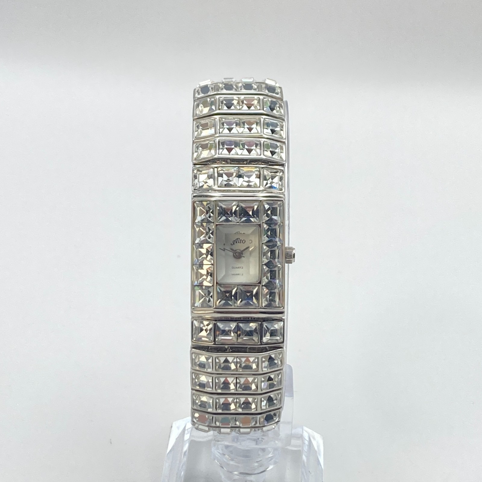 Alto Womens Watch Silver Tone Crystals Bling 19mm Faceted Crystal New Battery 7″
