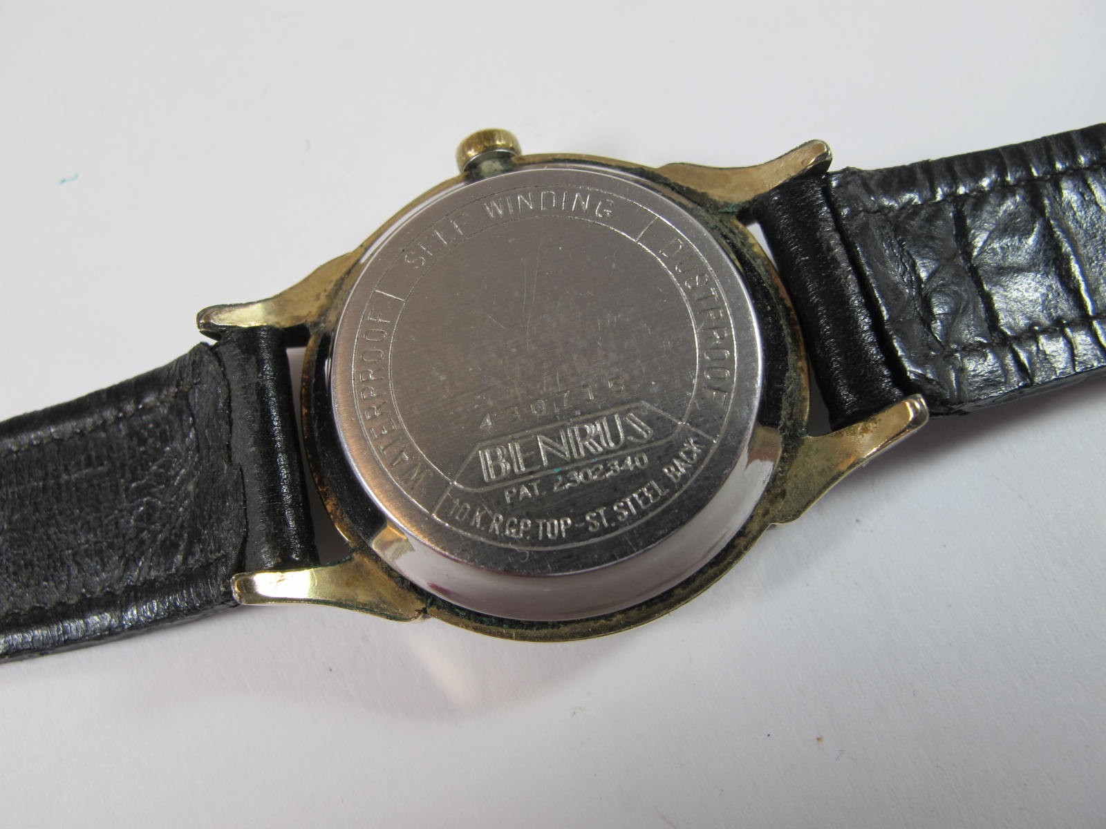 BENRUS MENS VINTAGE GOLD PLATED WATERPROOF SELF WINDING WITH WIND INDICATOR