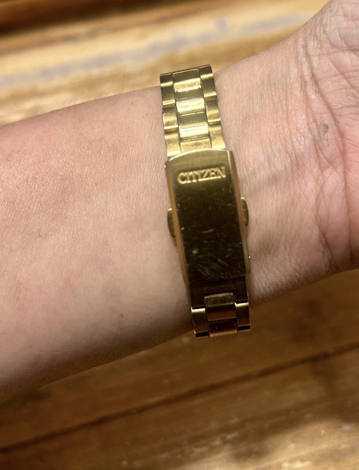 Citizen Gold-Tone Bracelet Watch with White Dial/ Date inset
