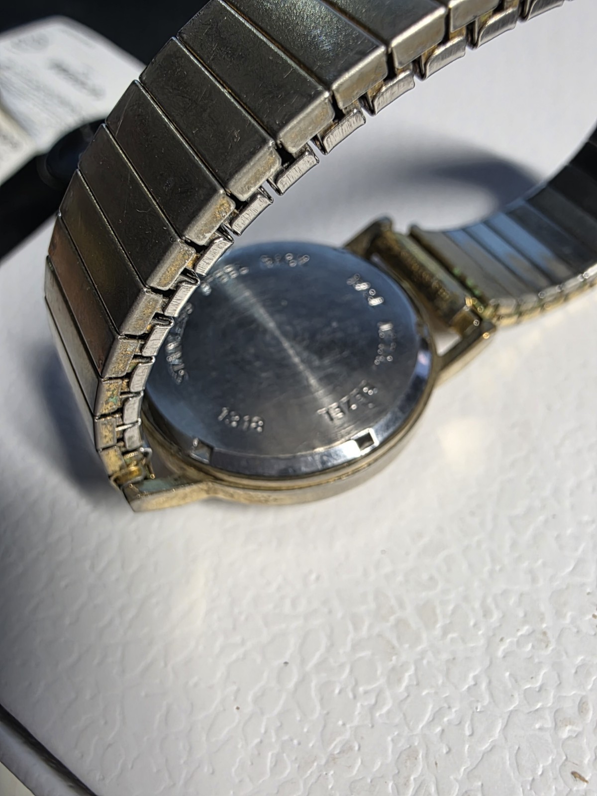1960s Gruen 17J Mechanical Date Watch 33mm Silver Sunburst Dial Runs Vintage