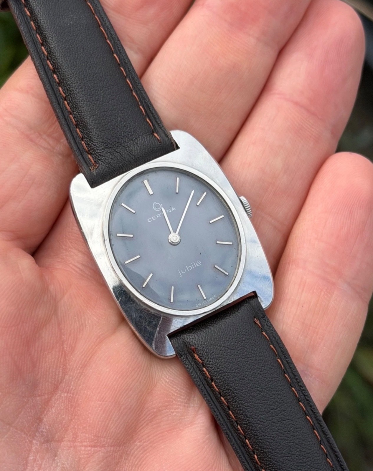 Vintage Certina Jubilé 4001-173 Manual Winding 1960 Men’s Watch 30 MM x 37.5 MM