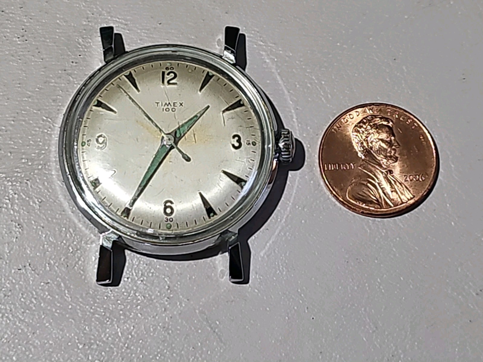 1958 Timex 100 Men Manual Wind Watch Chrome Plate Run/Stop Luminous Hands 10A58