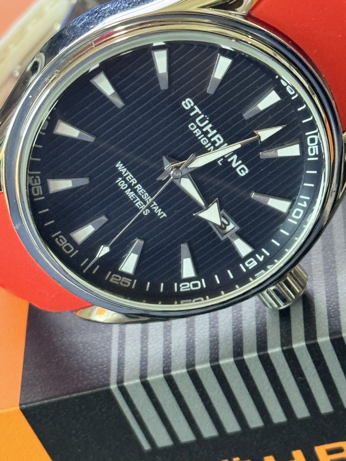 STUHRLING MENS WATCH QUARTZ LUMINOUS ARROW HANDS