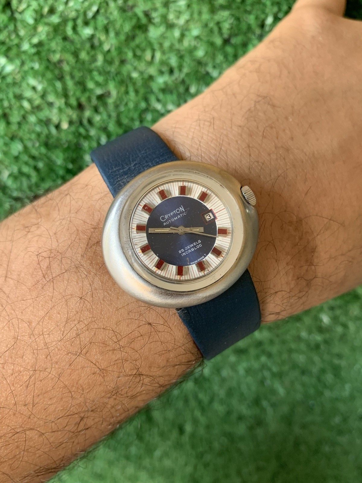 Crypton Automatic Mechanical Watch 25 Jewels Date Blue 37mm 1970s Vintage Red
