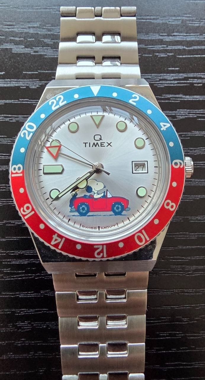 Timex Q Mens Watch GMT Peanuts Snoopy Quartz Diver Pepsi Bezel 38mm TW2V83300