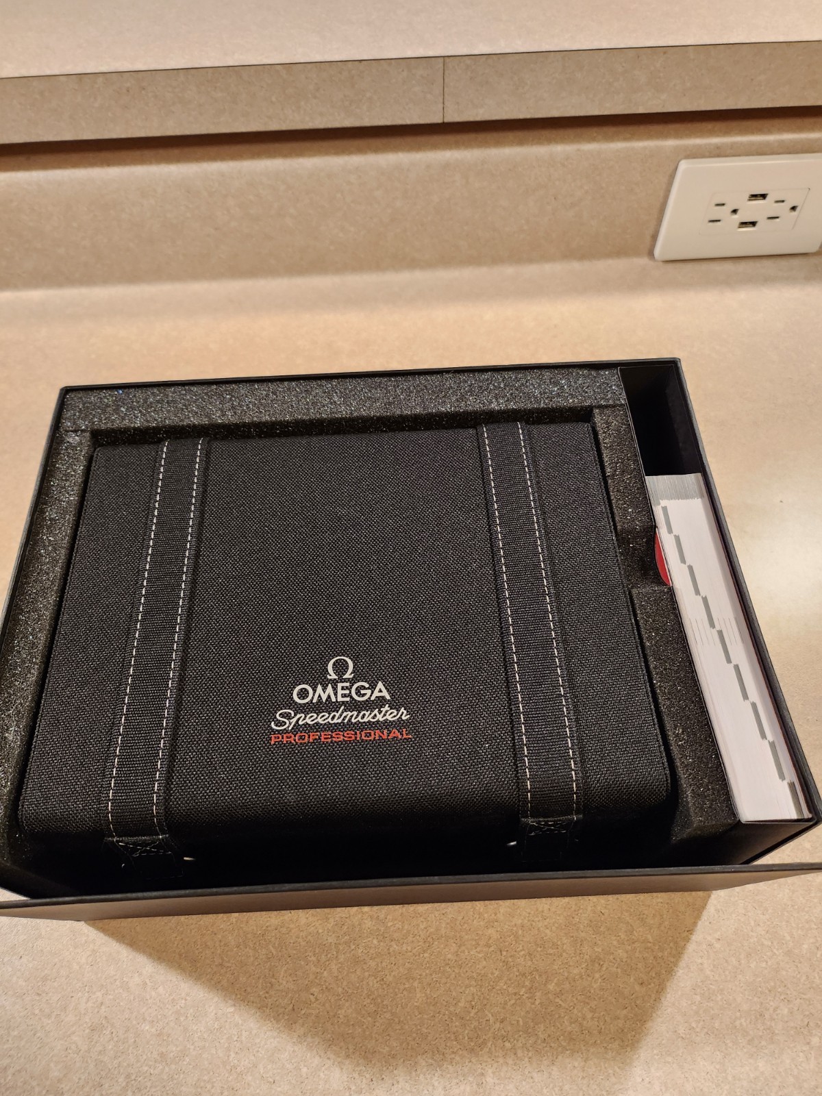 Omega Speedmaster Professional Moonwatch Men’s Watch 310.32.42.50.01.002