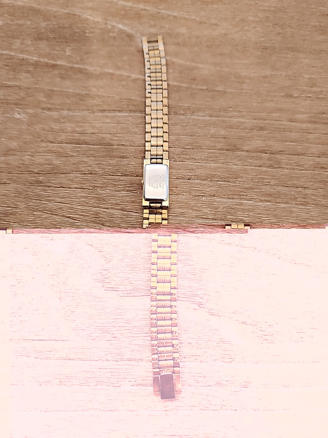 VTG Seiko Quartz 13mm Gold Tone Womens Steel 2E20-6590 Watch FIT 6in”