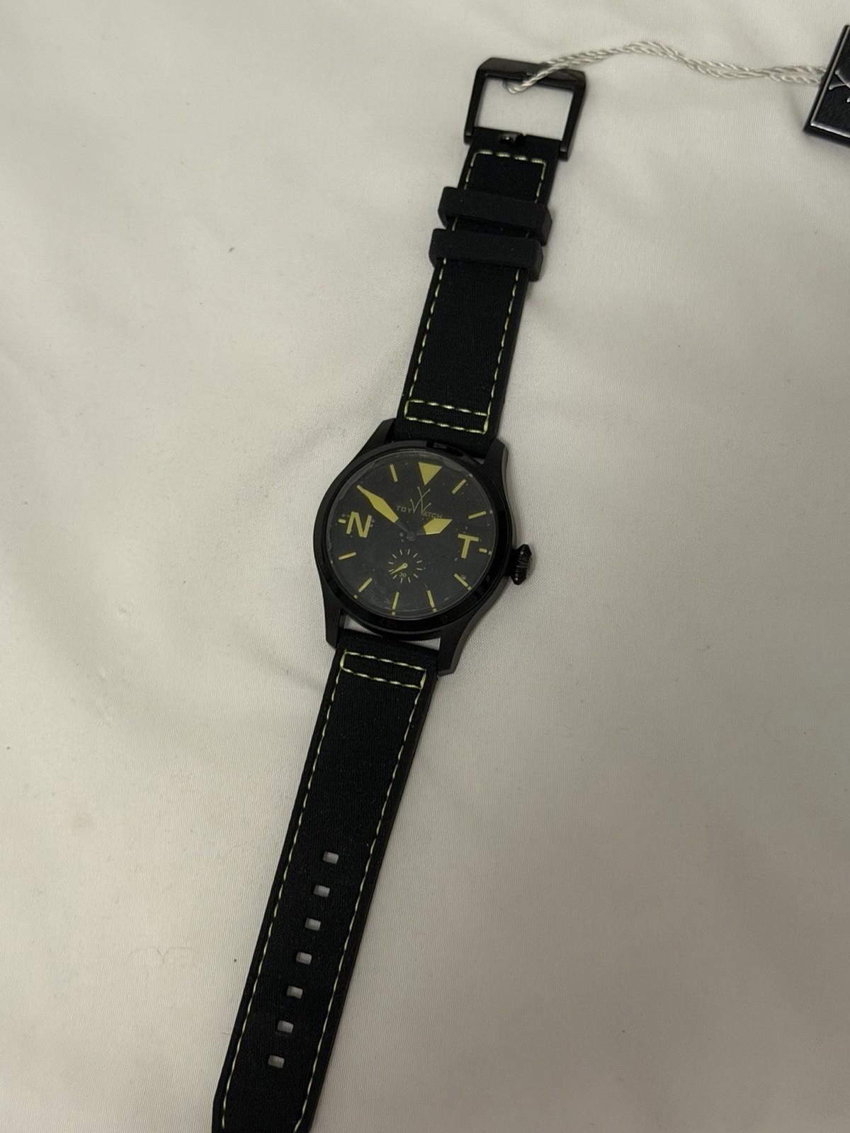 NO BOX ToyWatch Toy2Fly Quartz Analog Black/Green Dial Black Rubber/Silicone