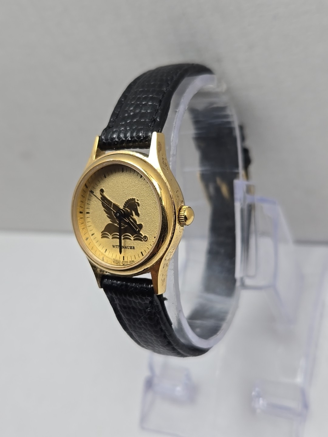 Vintage Wittnauer Pegasus Quartz Dress Watch New Battery Gold Tone Leather Women