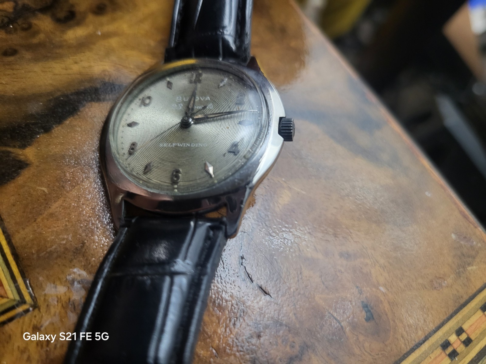 Bulova 23 Jewel Self Winding Vintage Men’s Watch Silver Dial Black Leather