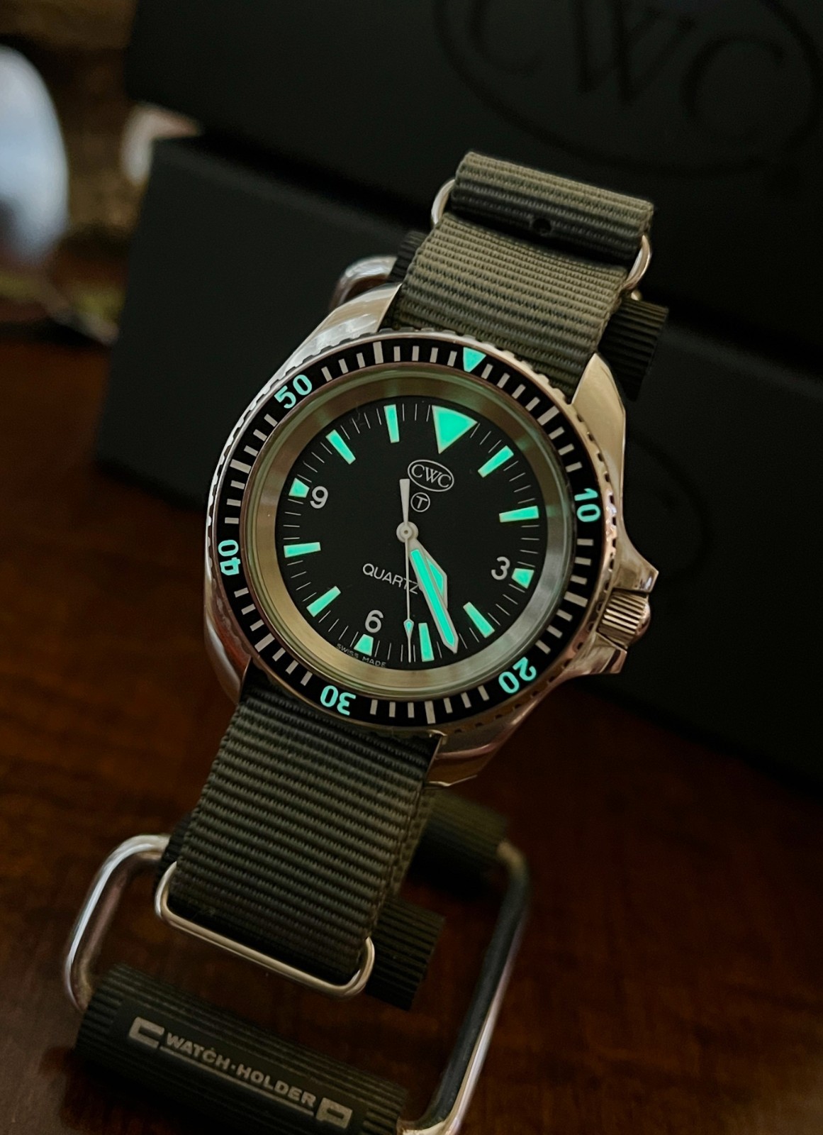 CWC 1983 RN Divers Quartz Re-Issue RN300-83 QM60, Royal Navy Diver. Box & Papers