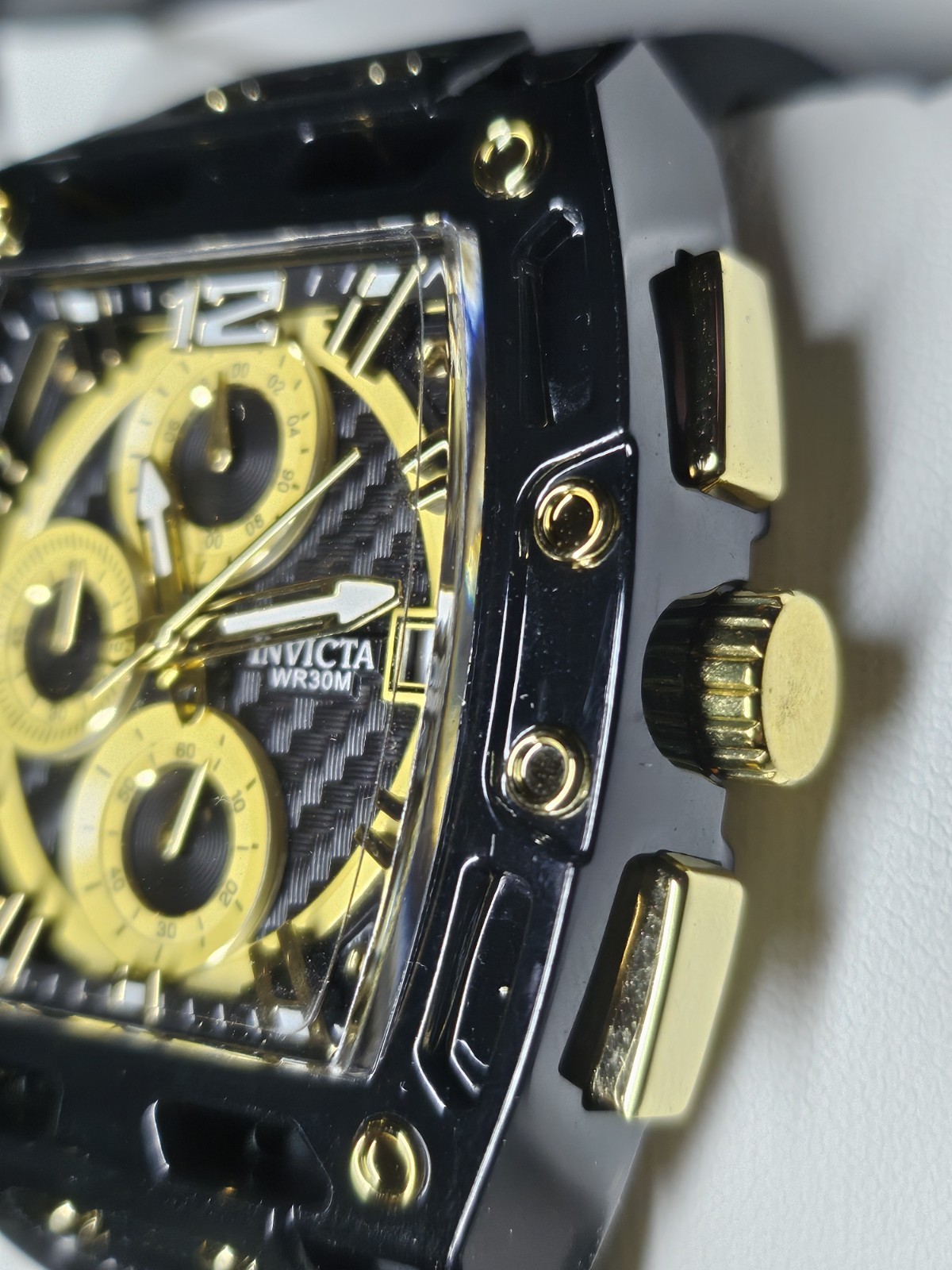 Invicta 70148 Men’s Quartz Chronograph Date 30m Tonneau Black/Gold Silicone