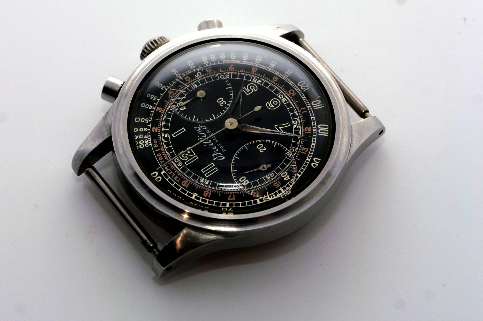 Breitling Premier two register Chrono Ref. 747. Venus caliber 150. Circa 1942.