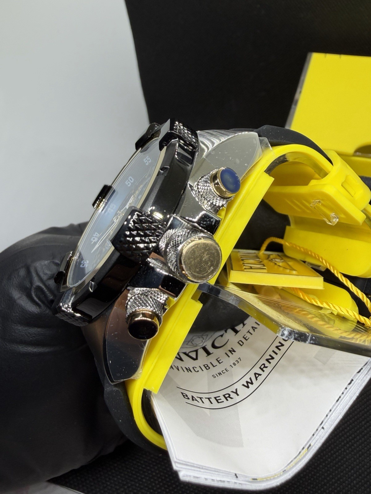 Invicta Aviator 44523 Men’s Chronograph 48mm Blue Gold Dial Black Silicone New