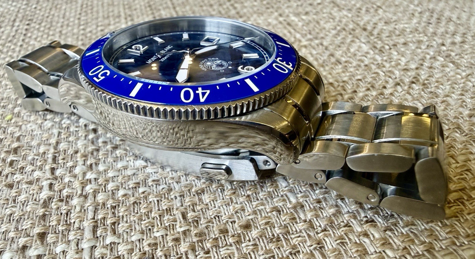 💙🧊 Montblanc 1858 Iced Sea Automatic Glacier Blue Dial Swiss Diver 🧊💙