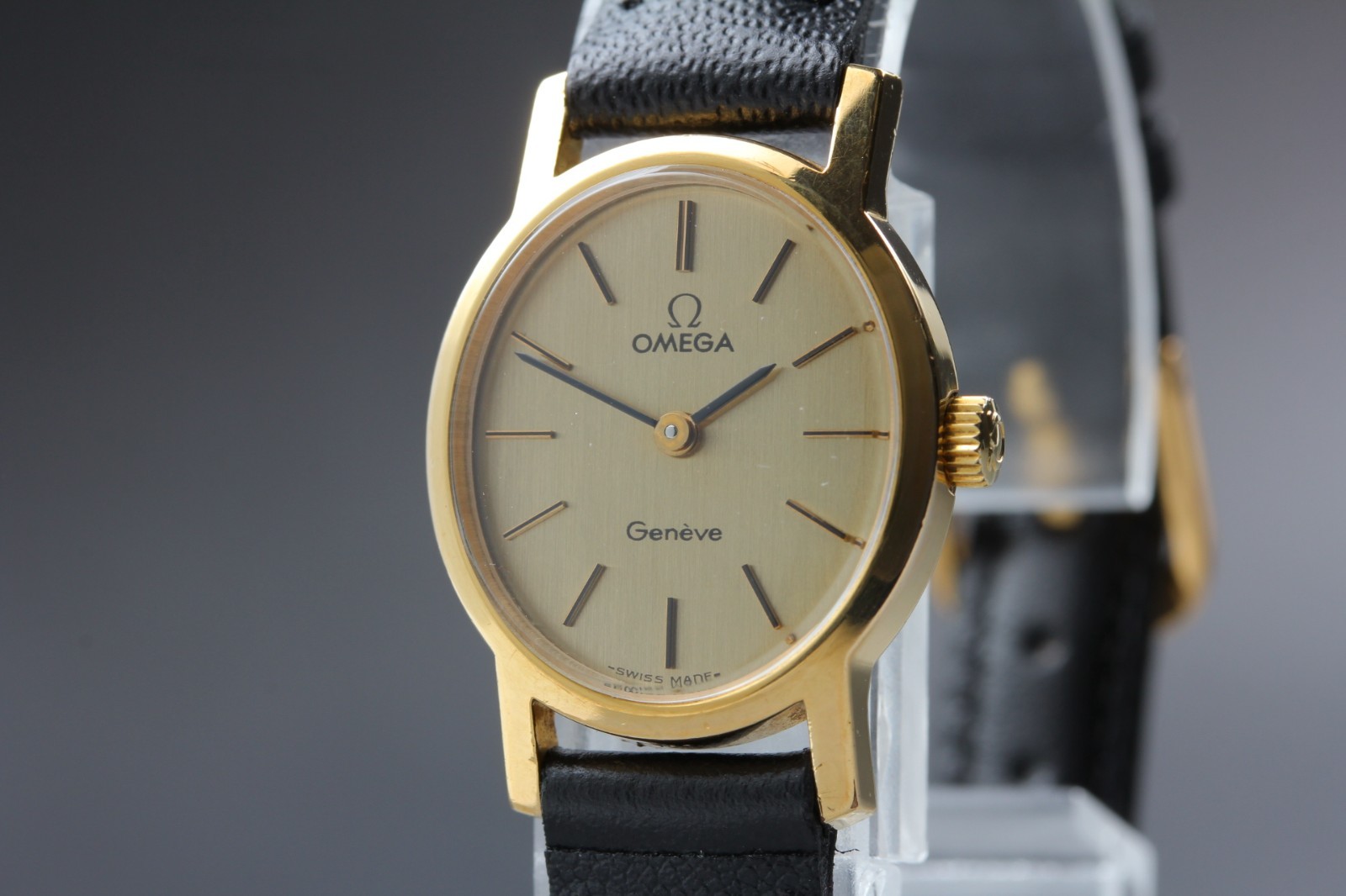 Omega Geneve Cal.625 511.0411 Gold Hand Winding Vintage Womens Watch NEAR MINT