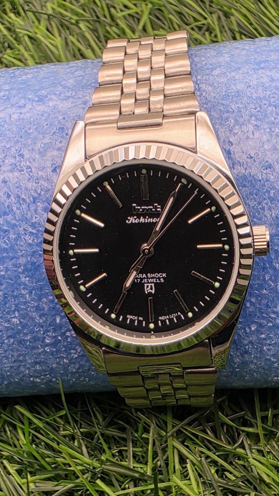 Beautiful Men’s HMT Kohinoor Parashock Mechanical Wind 17J Watch