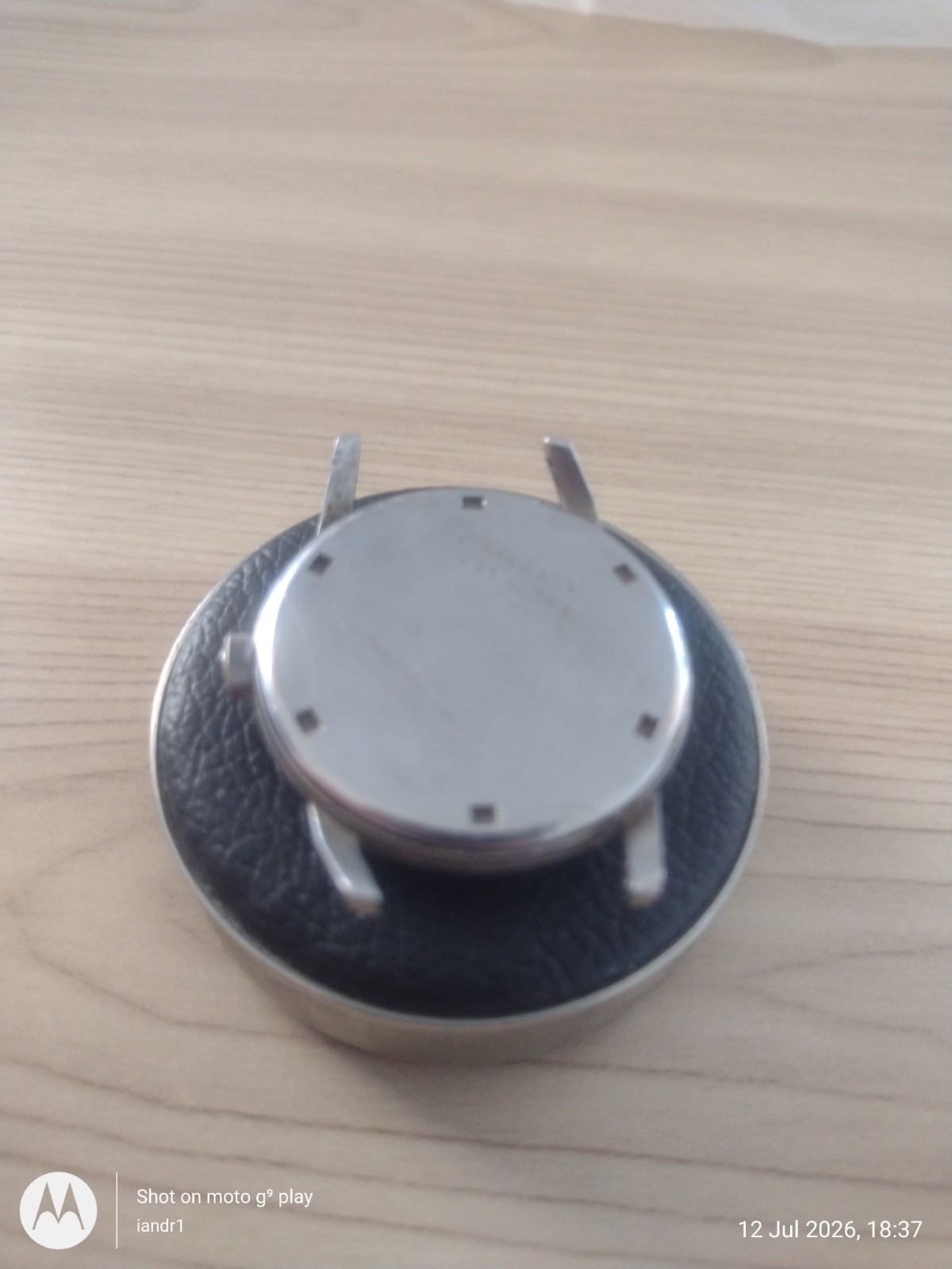 Strictly Spares Or Repairs Certina Manual Wind 25-36 – 17 Jewels Movement.