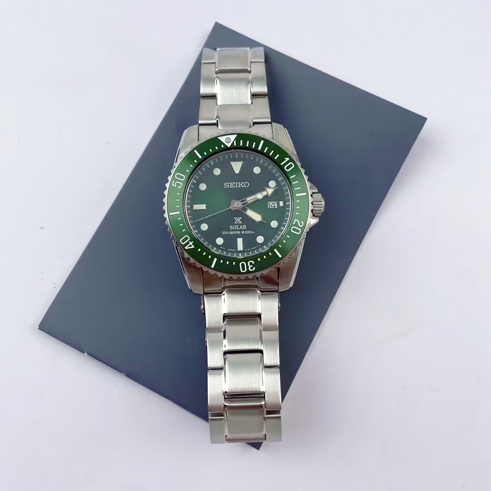 Seiko Prospex Sea Solar Power Green Dial Men Stainless Steel SNE583 Watch 38.5mm