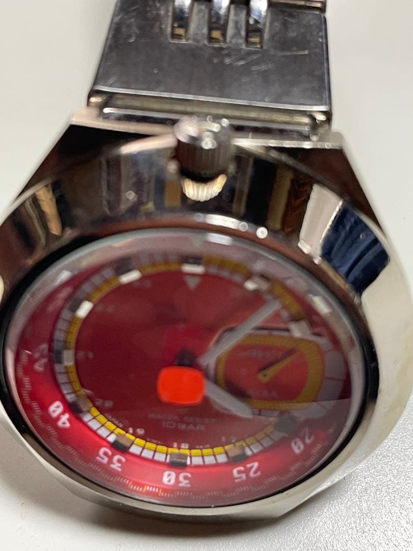 Seiko Alba AKA Red 10bar Quartz Watch