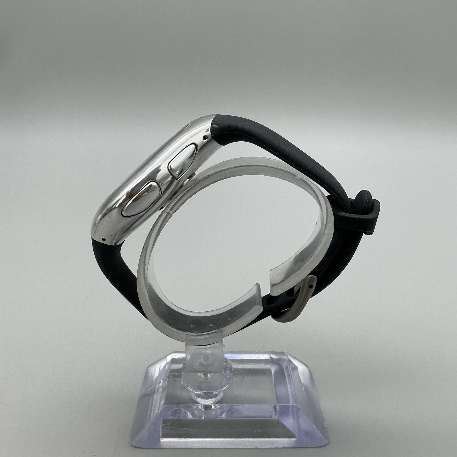 Nike WR0104 Triax Womens Watch 27mm Silver Tone Digital Polyurethane New Battery