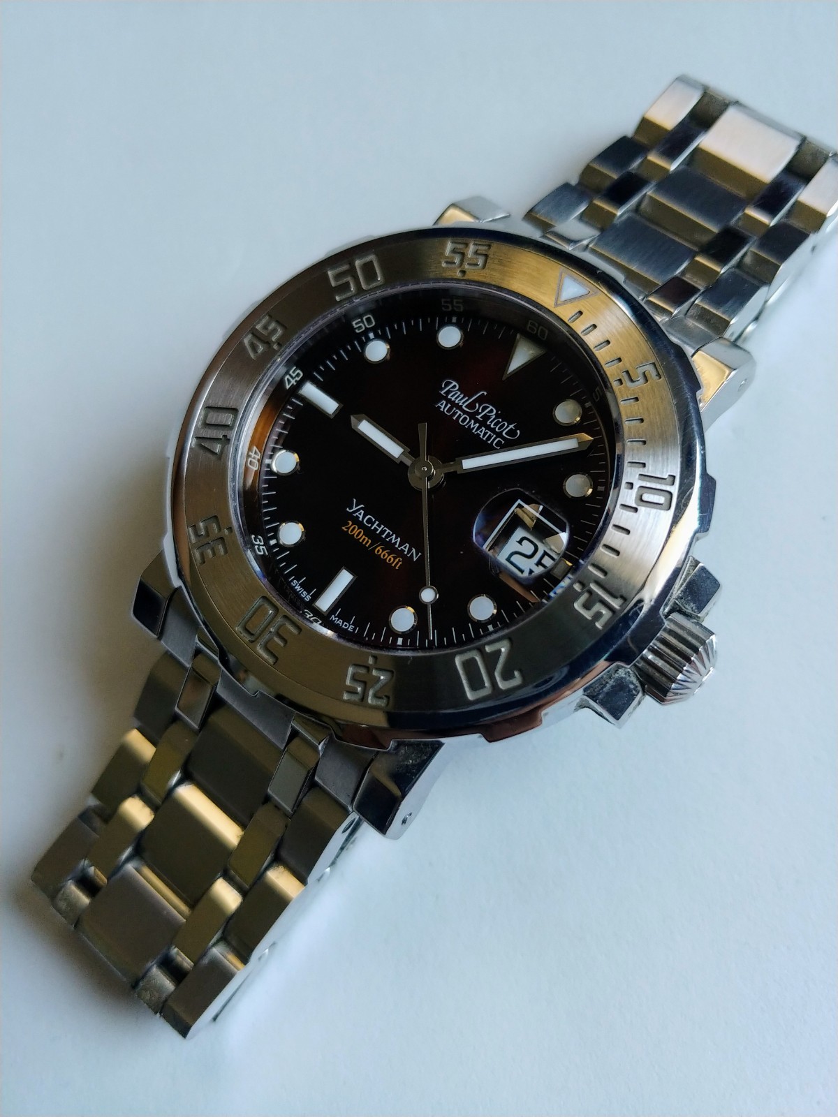 Paul Picot Yachtman 1051.sg , 43mm very rare burgundy/brown dial with boxes