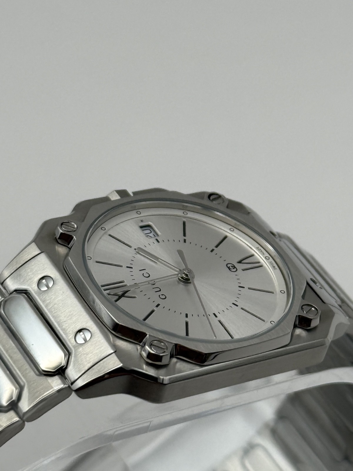 Gucci G-Flat Quartz Stainless Steel 30mm Silver Dial Women’s Watch YA166504