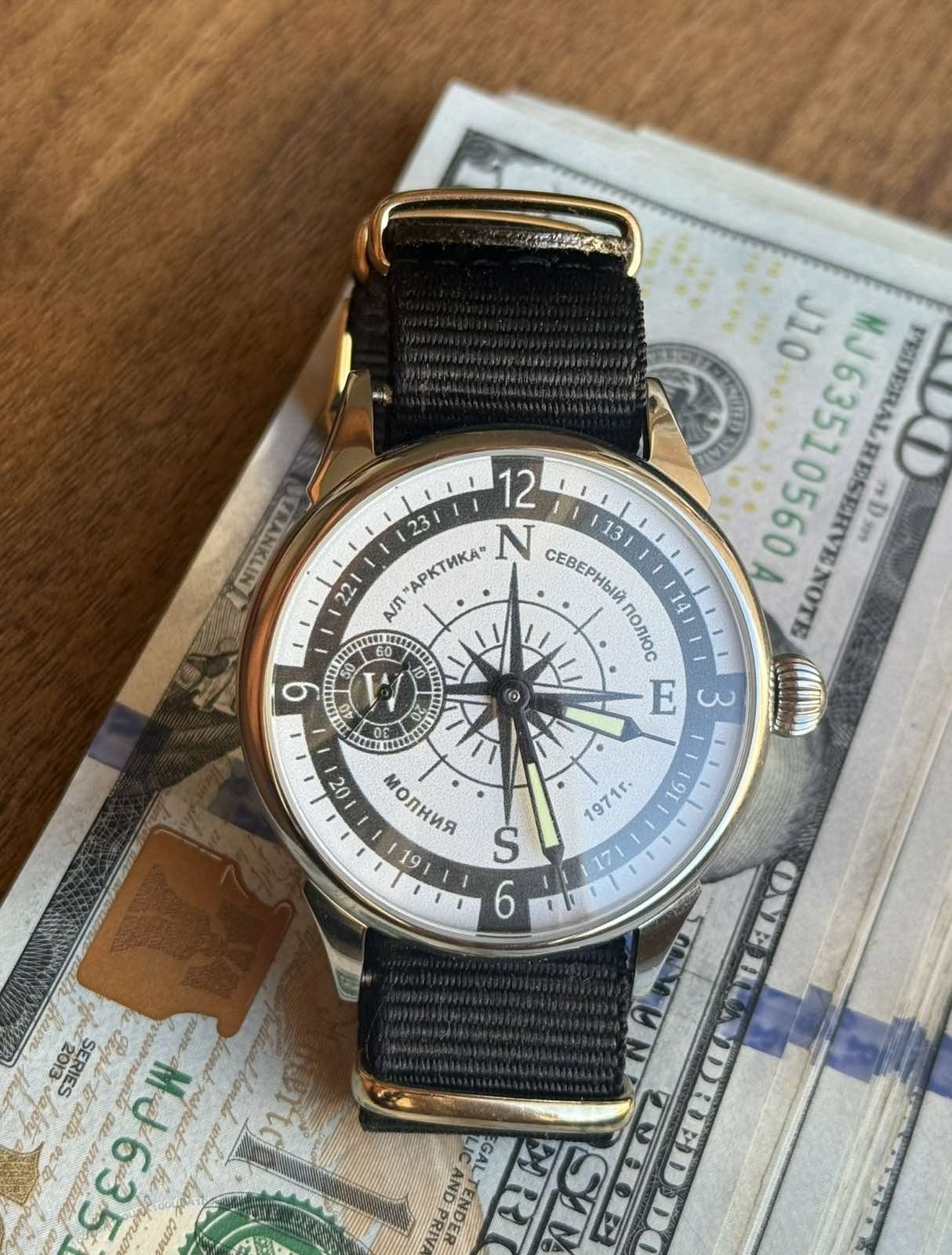 Watch Mechanical Wrist Molniya Compass Men’s Russian Soviet USSR Strap Vintage