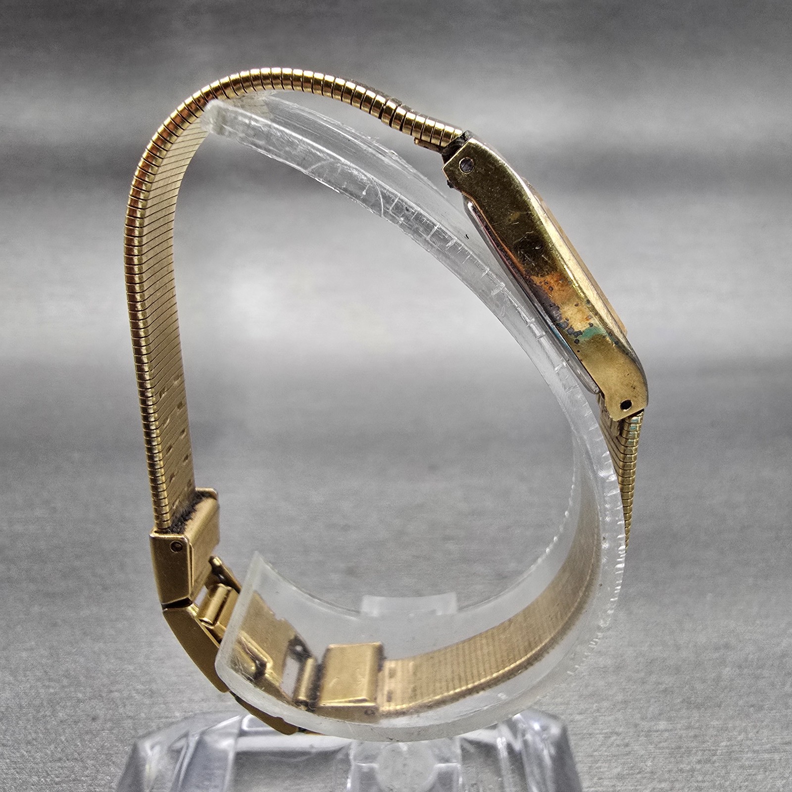 Seiko Watch Women 16mm Brown Dial Gold Tone Oval 2C20-5559 New Battery Vintage