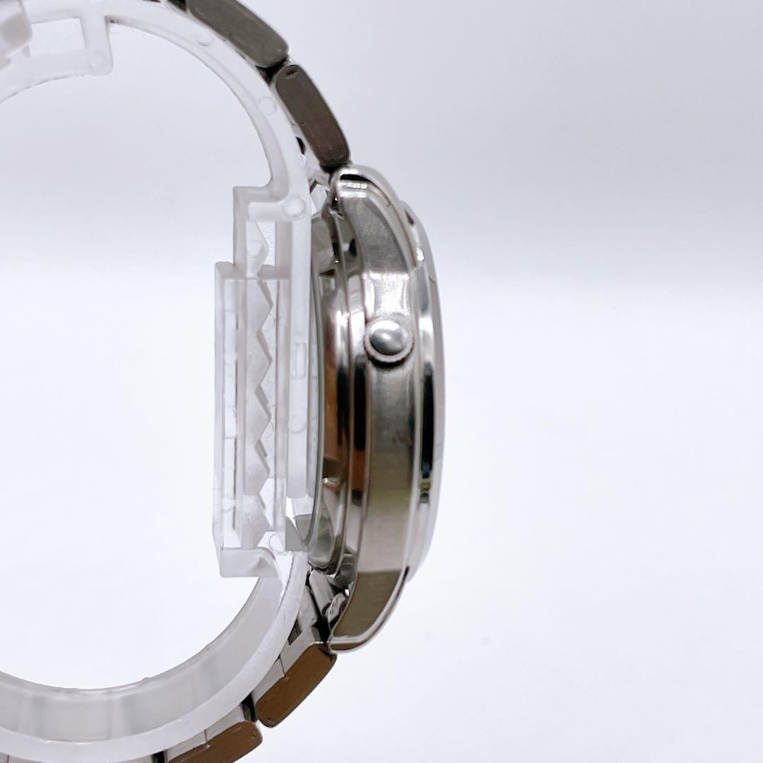 SEIKO 5 7S26-03N0 with transparent case back and original bracelet. 【USED】