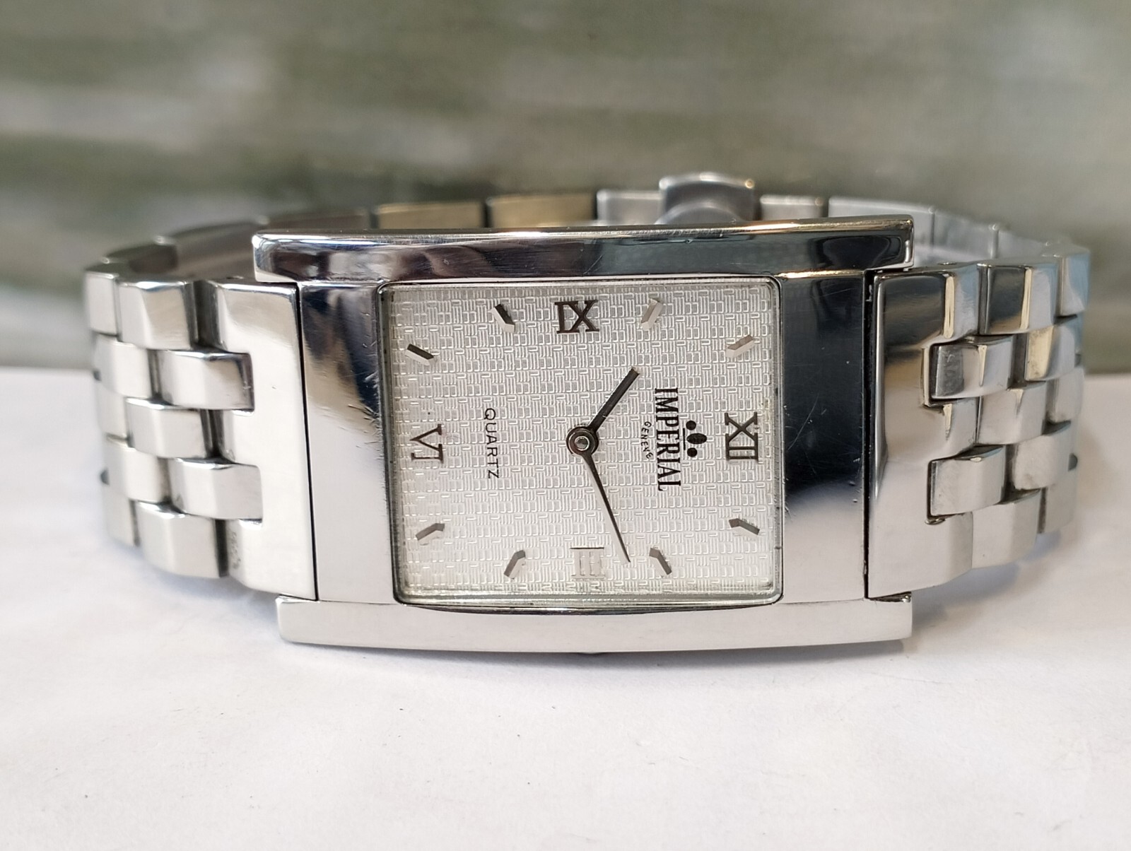 IMPERIAL GENEVE QUARTZ TEXTURED SILVER DIAL 2505 SWISS MEN’S FULL WORKING VTG.