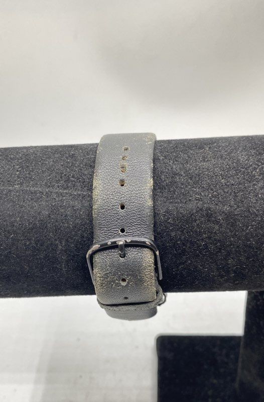 Projects Watches Reveal Black Stainless Steel Minimalist Men’s Watch 33mm