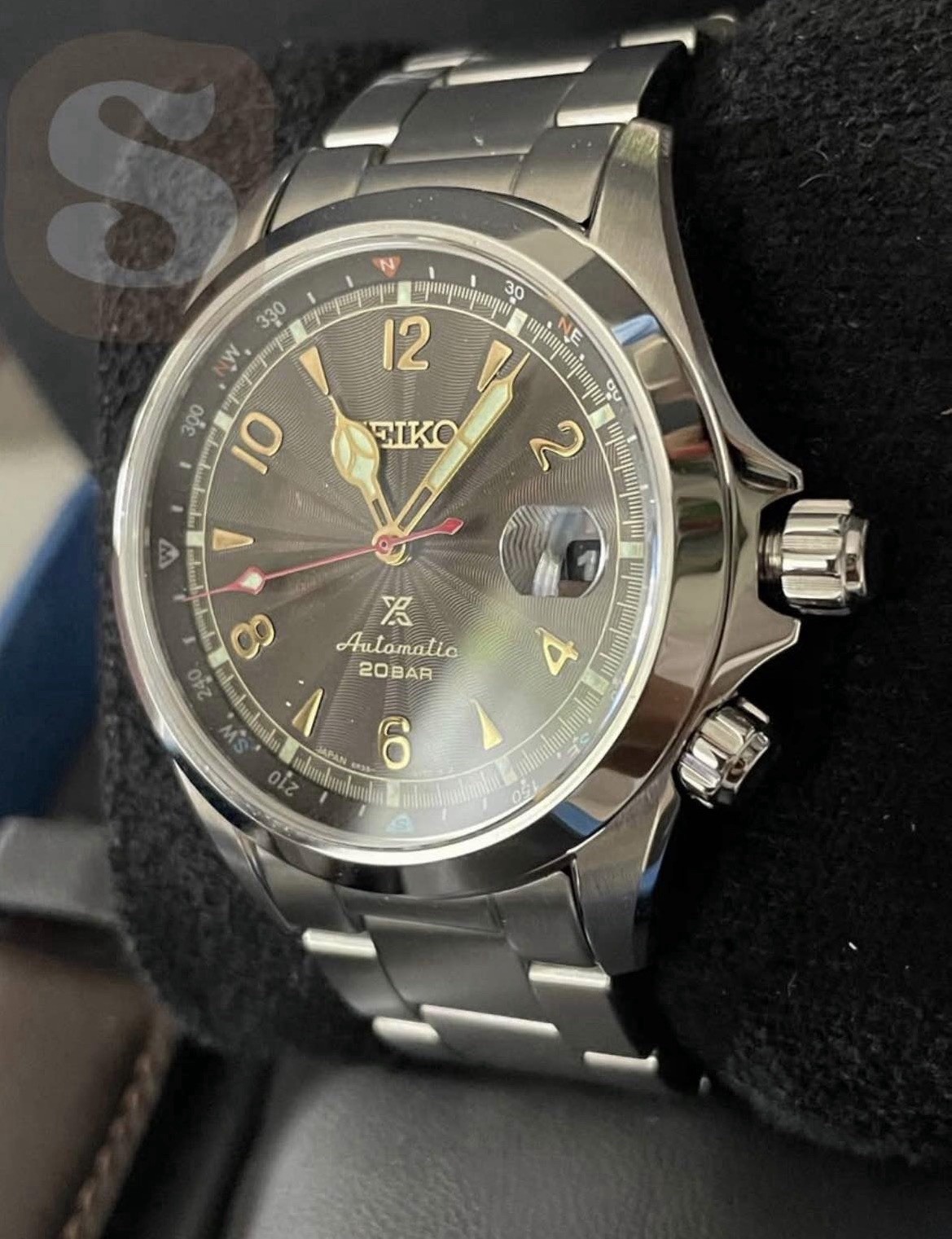 Seiko Prospex Limited Edition Automatic 200m Gray Sunburst Dial SS Bracelet