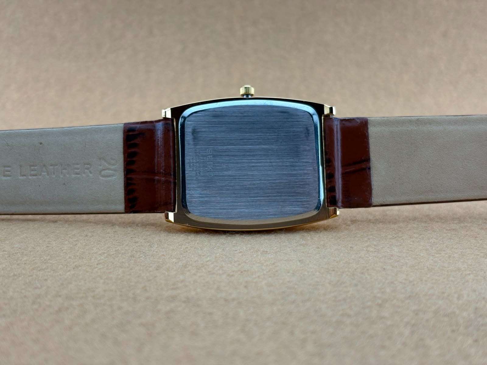 WHITE DIAL Vintage Seiko Slim Tonneau Tank Men’s Wristwatch