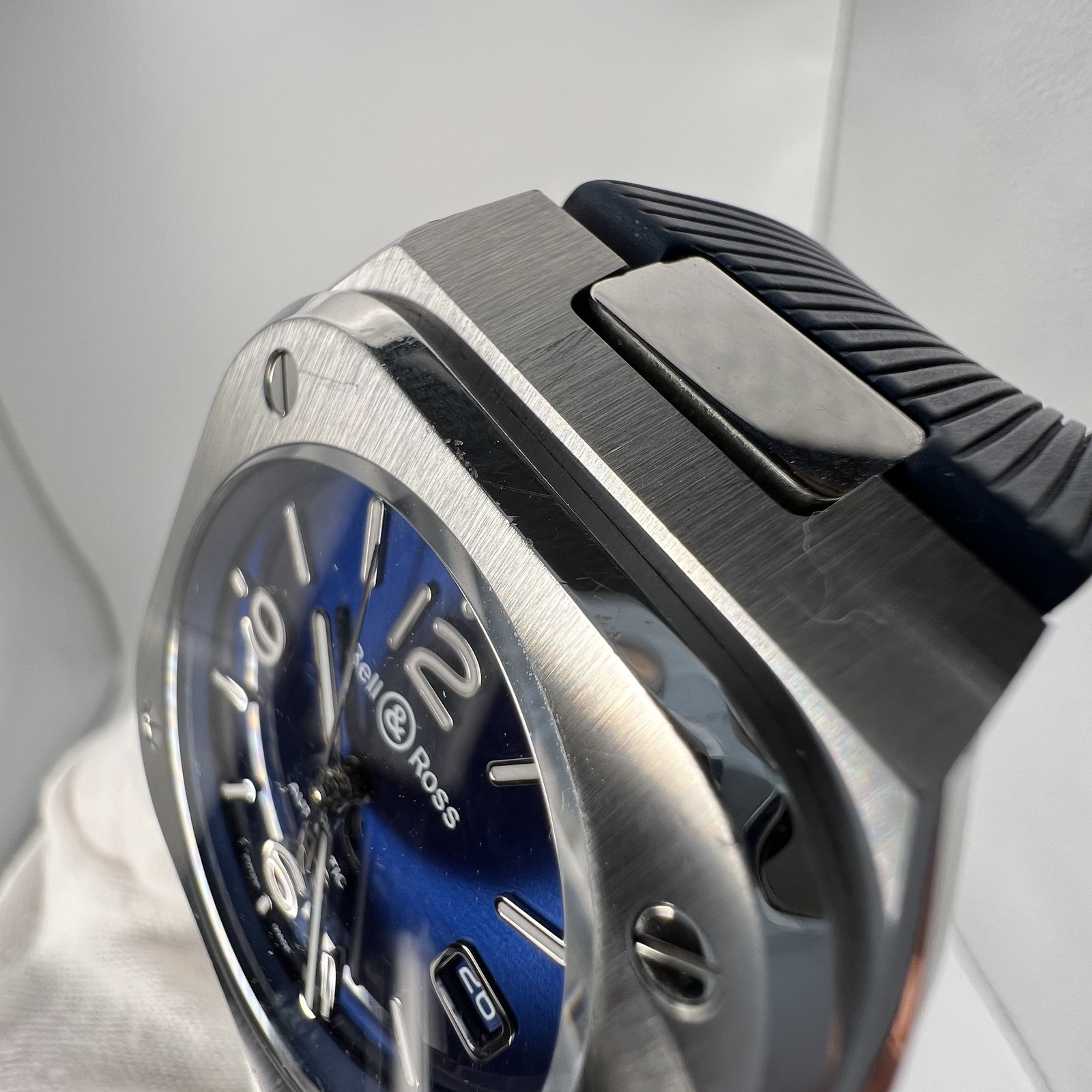 Bell & Ross BR05 Blue Steel Automatic Date 40mm Blue Dial Men Watch Square