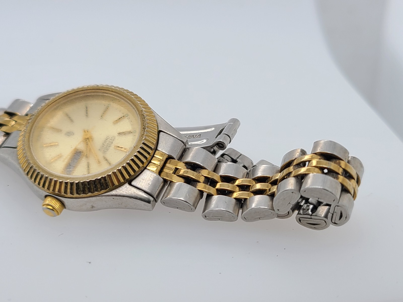 Citizen Womens Quartz Watch 1002 R15119 RC President Silver Dial for Part/Repair