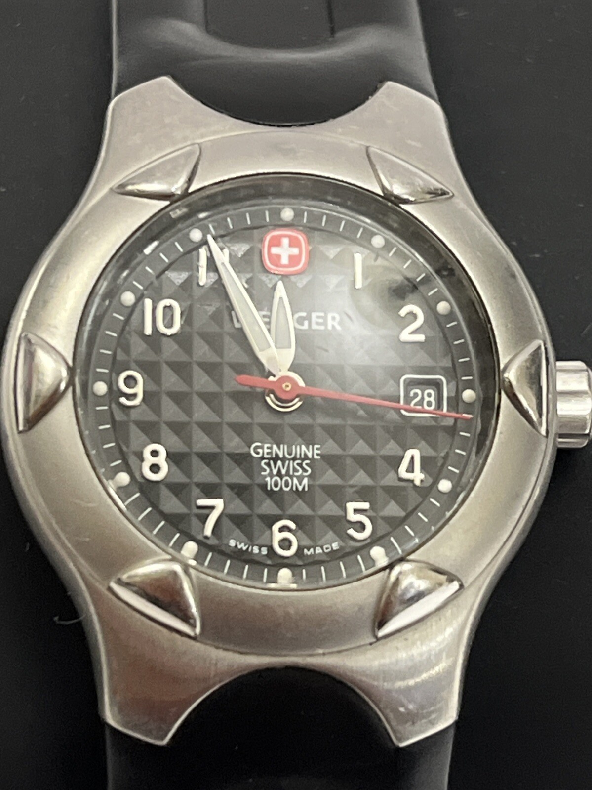 Wenger SWISS ARMY Women Dive Watch 100 MTR W/ New Battery Working Great!