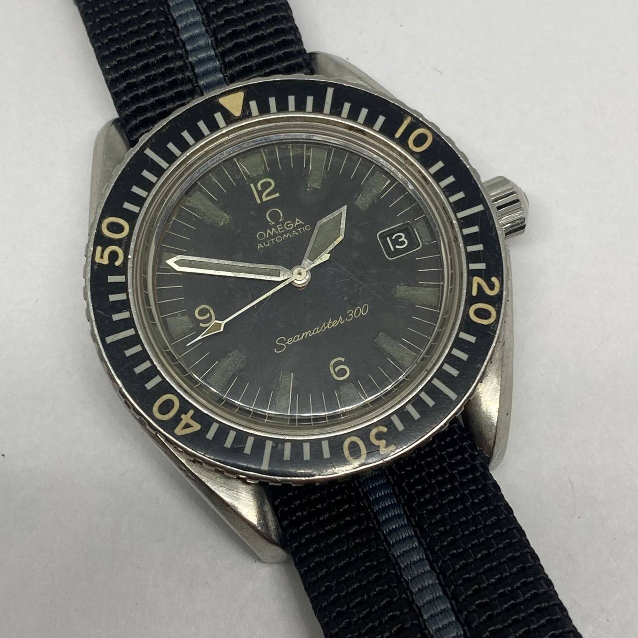 VINTAGE OMEGA SEAMASTER 300 165.024 AUTOMATIC MOVEMENT CAL 552 41 MM From 68