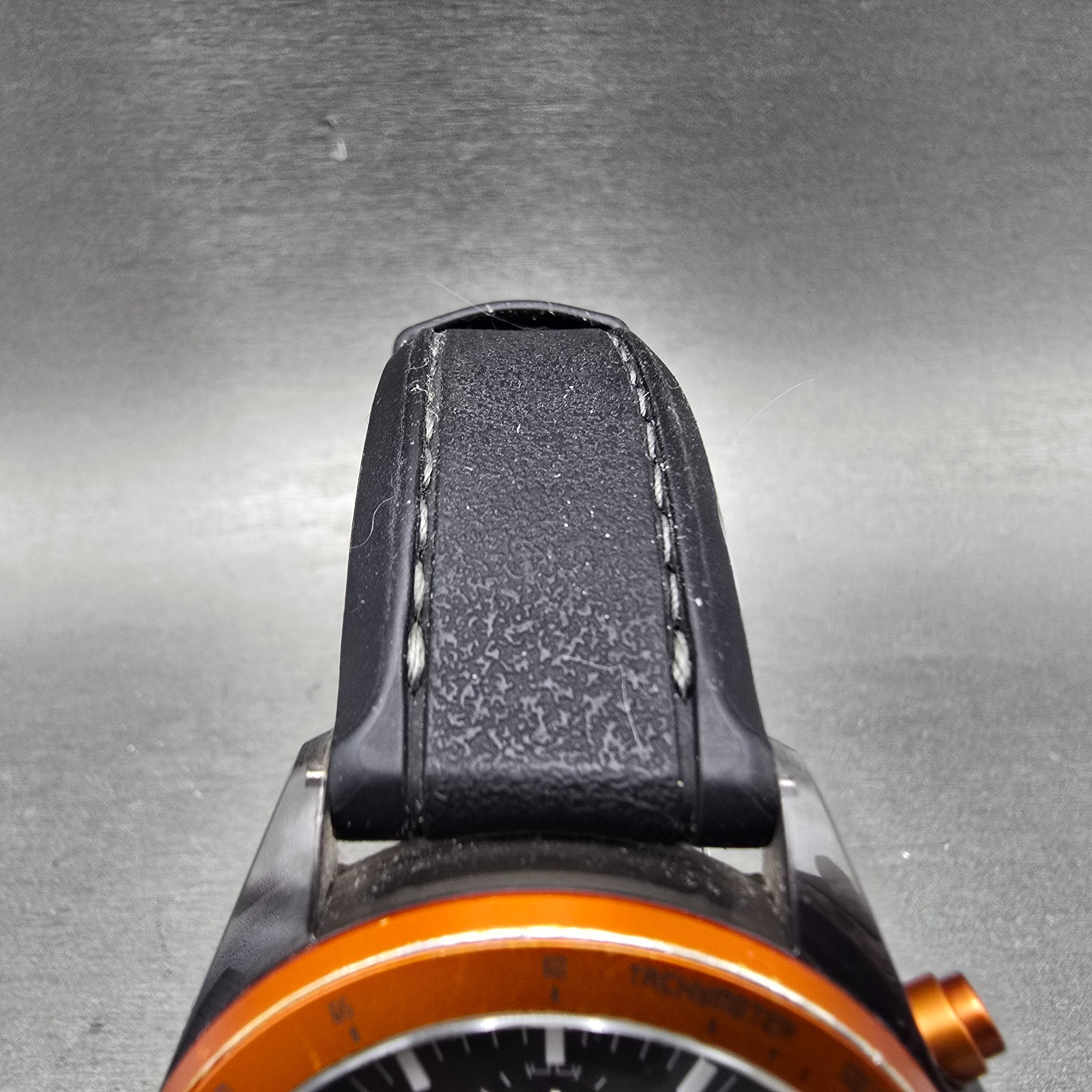 Fossil Chronograph Watch Men 43mm Black Dial Gray Tone Orange CH-2785 NewBattery