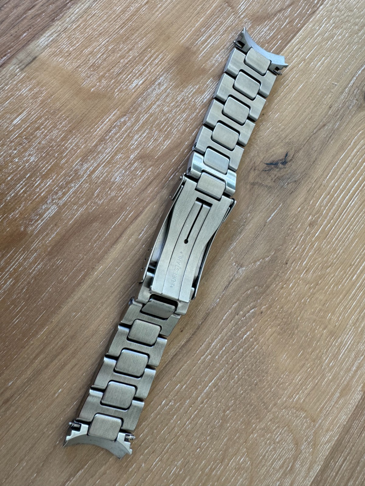 Sinn 556i H-Link Bracelet Automatic Watch – Box and Papers – Extra Sinn Strap